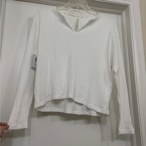 Aritzia White Thermal Shirt NWT XXS